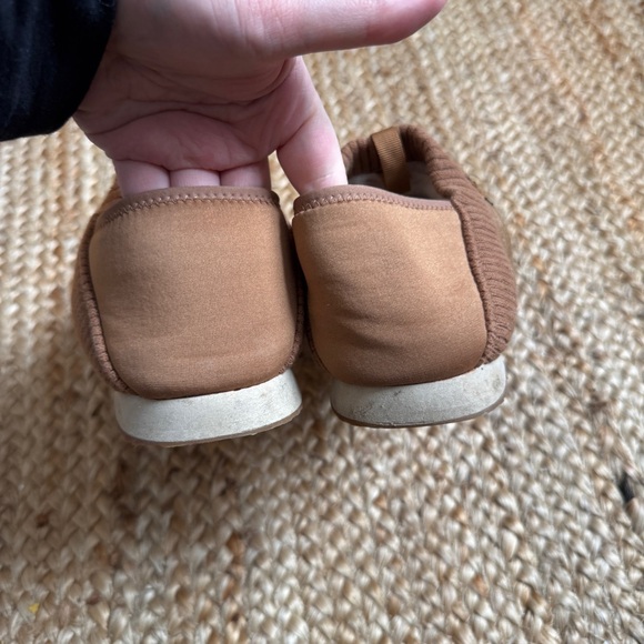 Teva Women’s 11 Brown Suede Slipper Clog Ember Moc Shearling - Picture 3 of 8